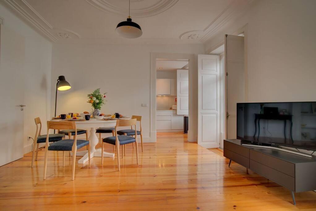 Tracey & Neill'S Place In Principe Real Lisboa Extérieur photo